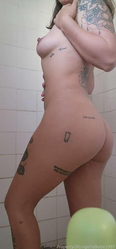 lingeriebabe1997 image #0