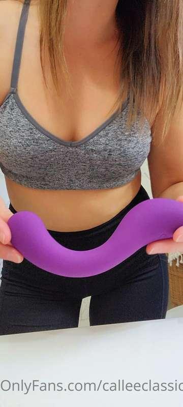 New Toy!!! Tried my G-spot vibrator for the first time!! It ..