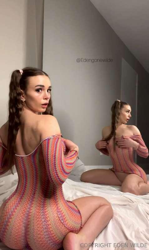 New dildo fuck squirting video dropping tomorrow 😈💦