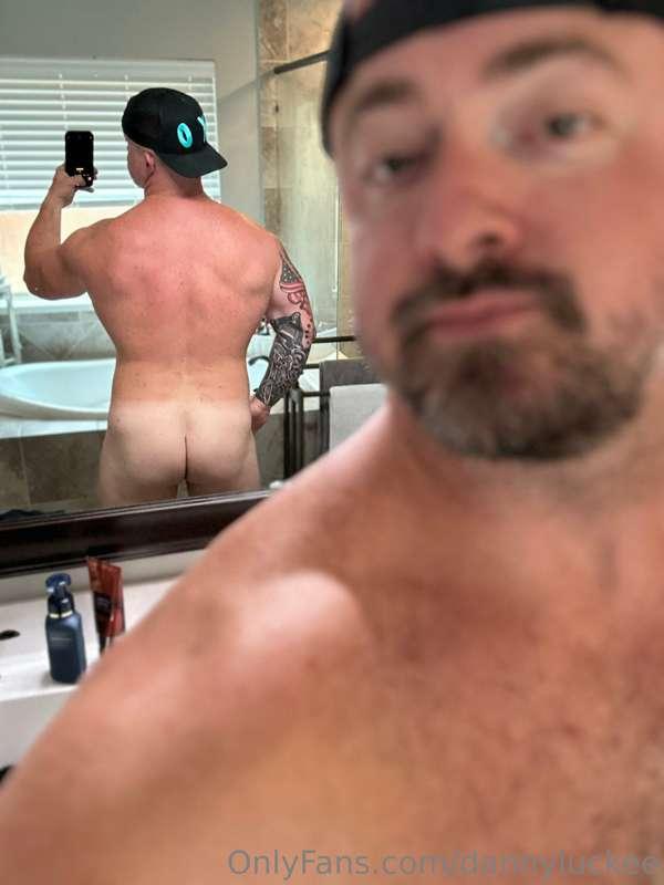 Back and booty gains…whatcha think?