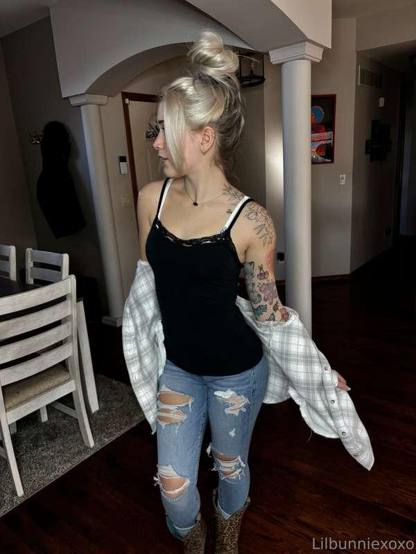 Swipe to undress me ➡️