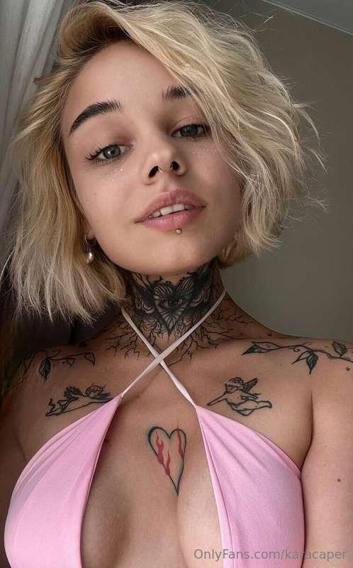 This beauty @emma_dolly will play with her tight holes only ..
