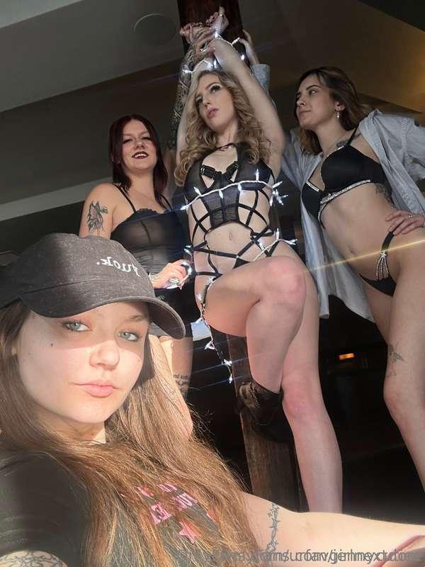 jennycutiee image #1