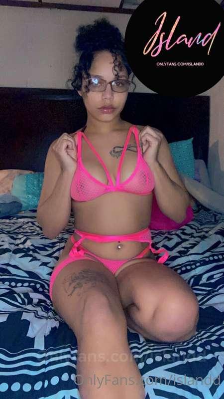 On Wednesdays, I wear pink 💖