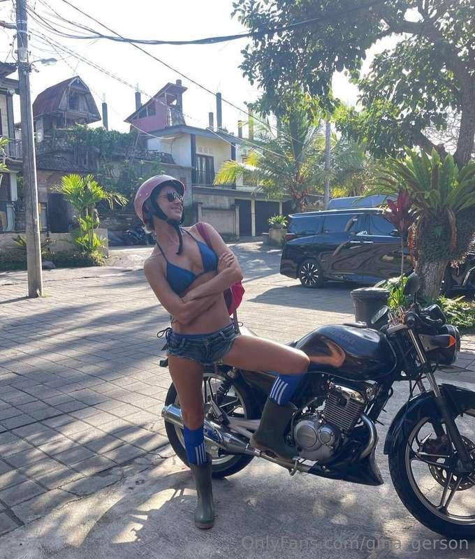 Who wants to go for a ride with me? 🏍🏍🏍