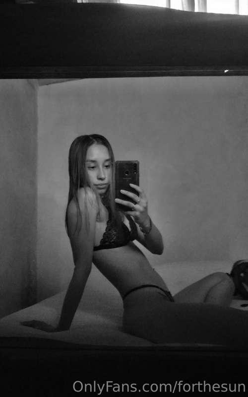 You're bored? Come to play with me.