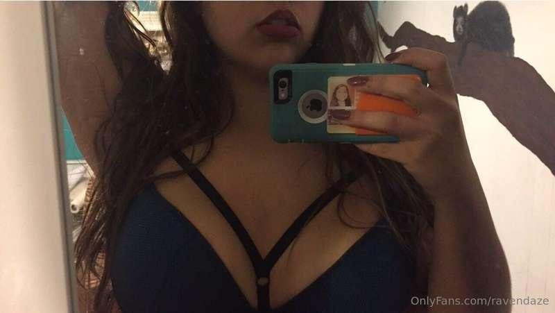 This blue bra was so sexy in 2017. Too bad my boobs got too ..
