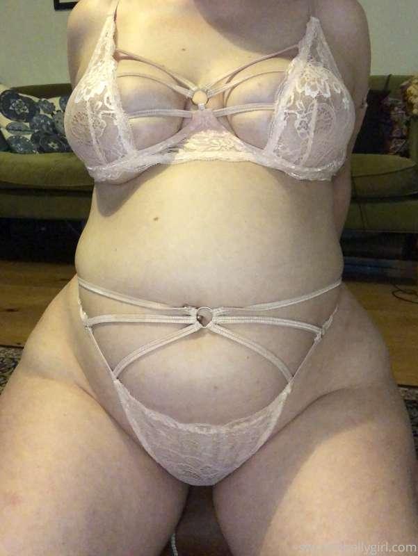 swollenbellygirl image #15