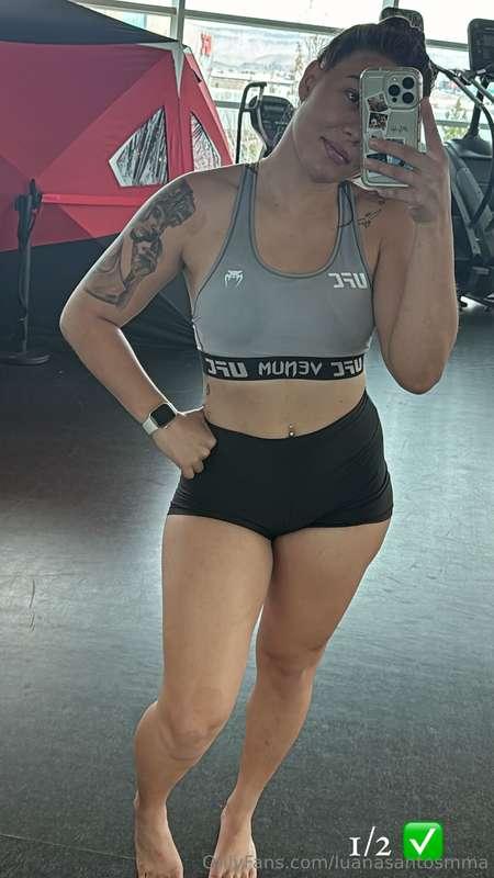 😏