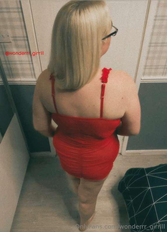 Want me to turn around babe? 😍😈