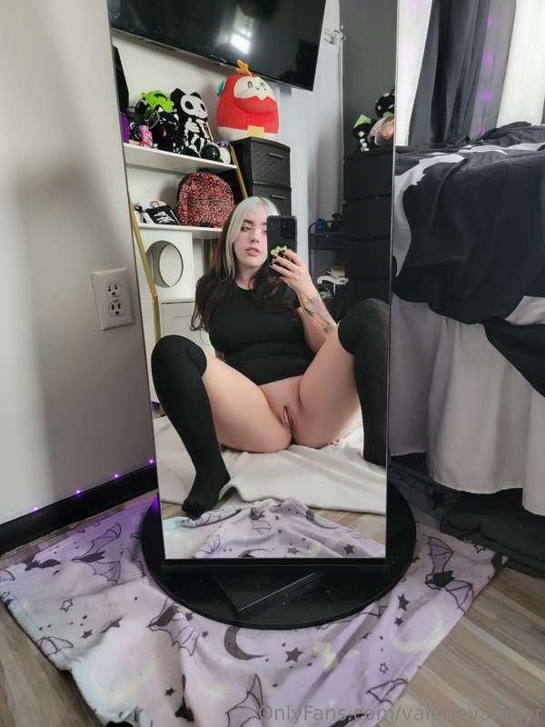 valerievampyr image #1