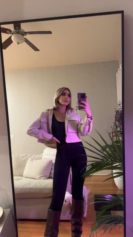 Mirror mirror on the wall🥰