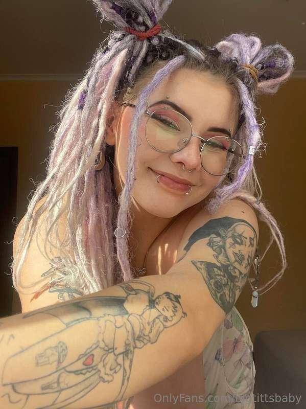 Sharing with u this morning photo and wish u a good day☀️