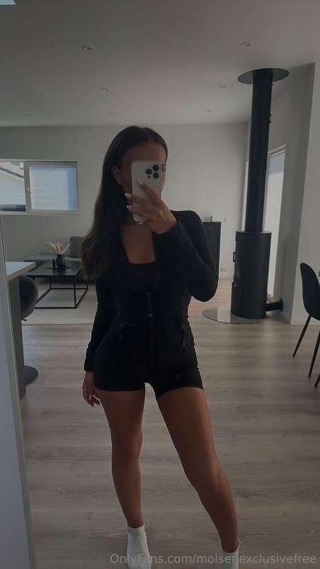 🖤