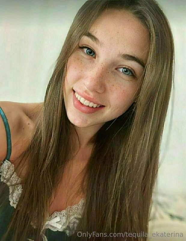 ⚠️The hottest student @aminashy 🌶just started her sex life a..