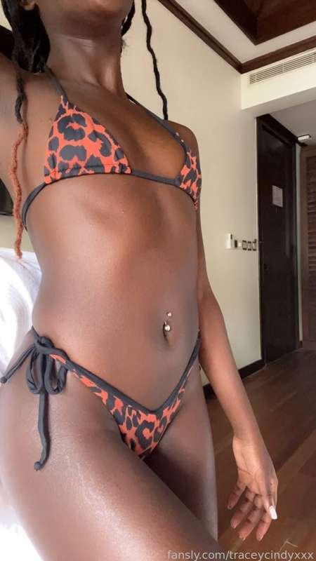 Will you follow my commands? 

#fyp #foryou #foryoupage #ebony #petite #hot