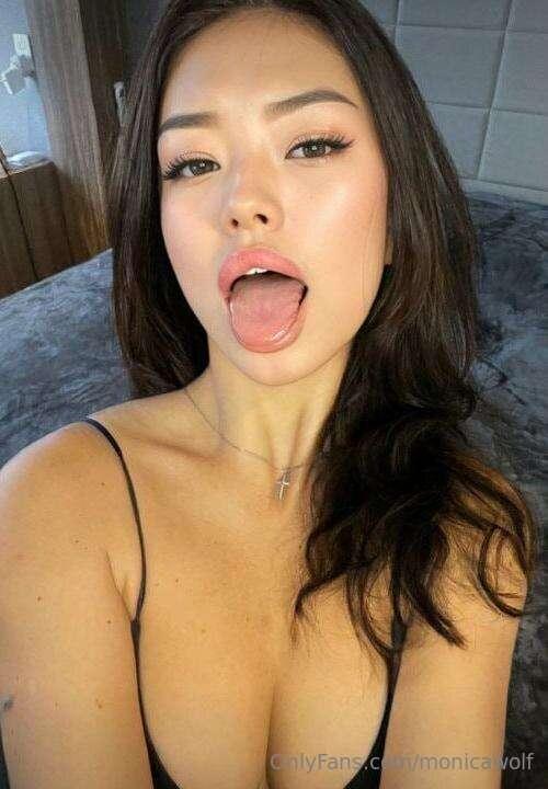 ```🤍FREE🤍FREE🤍FREE🤍Sexy asian @nika_official brunette with w..