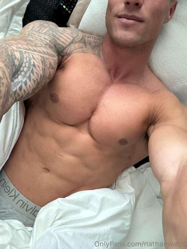 Good morning, I wish you were waking up next to me 😞 