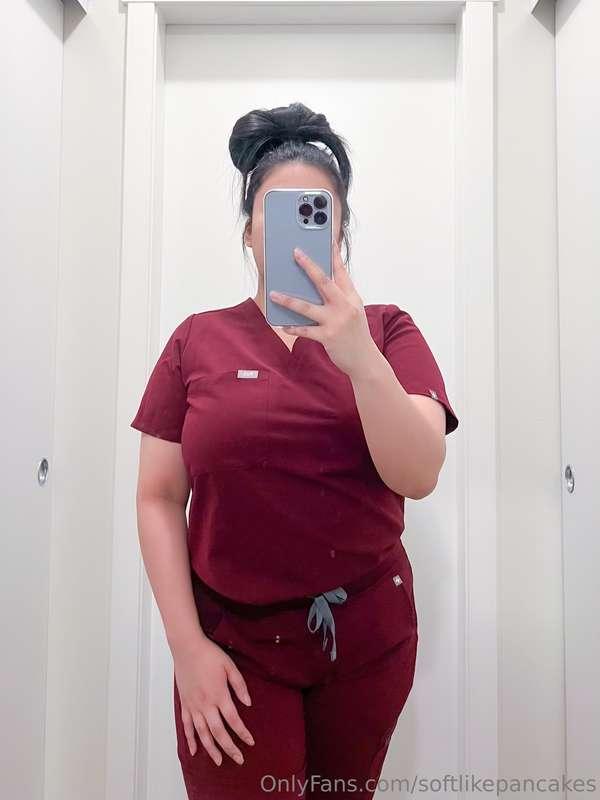 Swipe to take my clothes off 😁