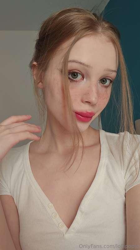 Sometimes love is a simple “Good morning” ☀️ text, a reminde..