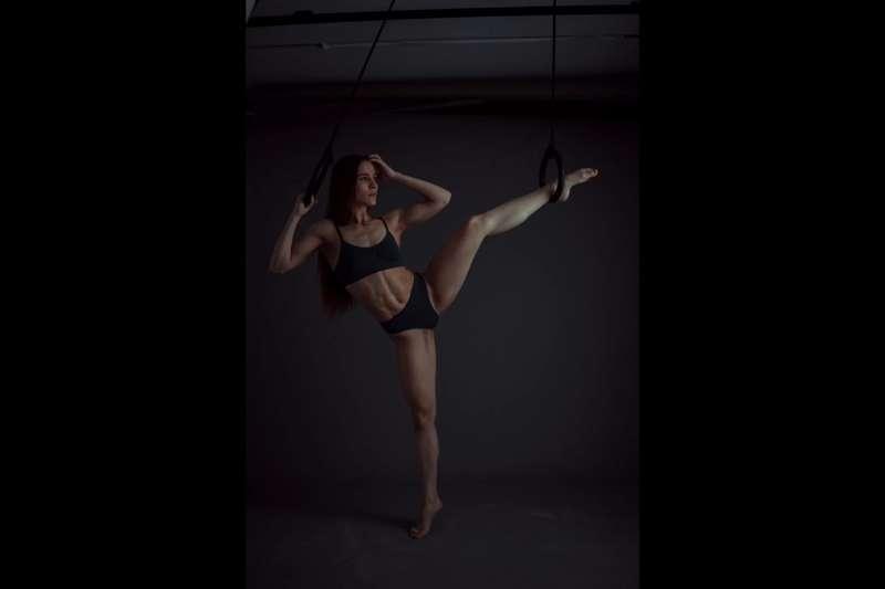Sofia Stunts - Studio : Camera roll