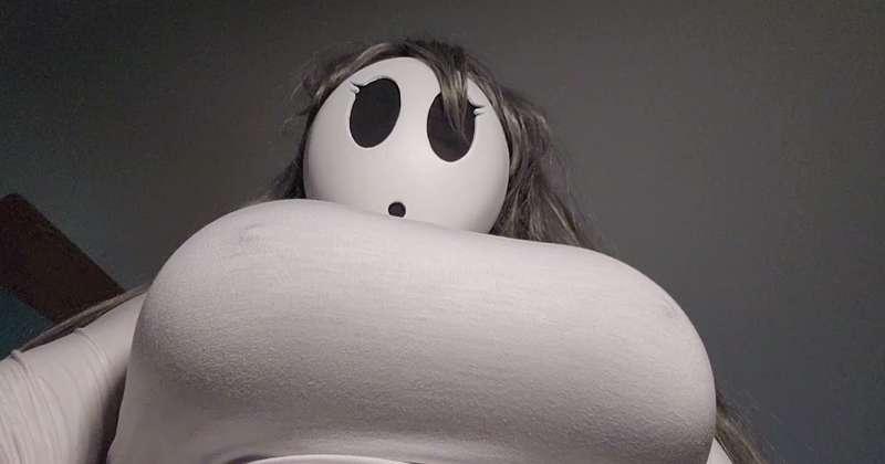 Booba jiggles