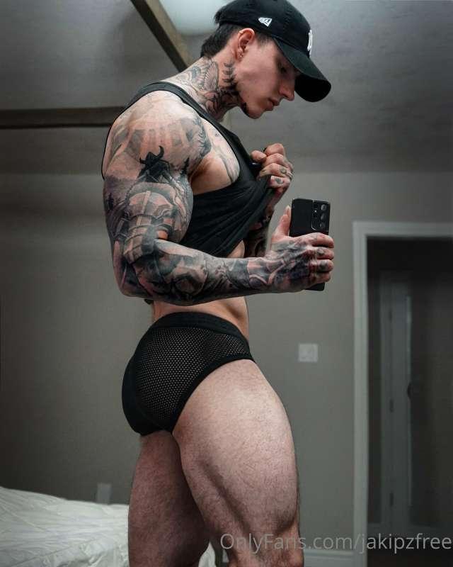 Cum see more of me 😏👉 @Jakipz
Onlyfans.com/jakipz