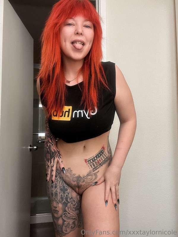 Come to the gym with me and let’s fuck around 😈😈