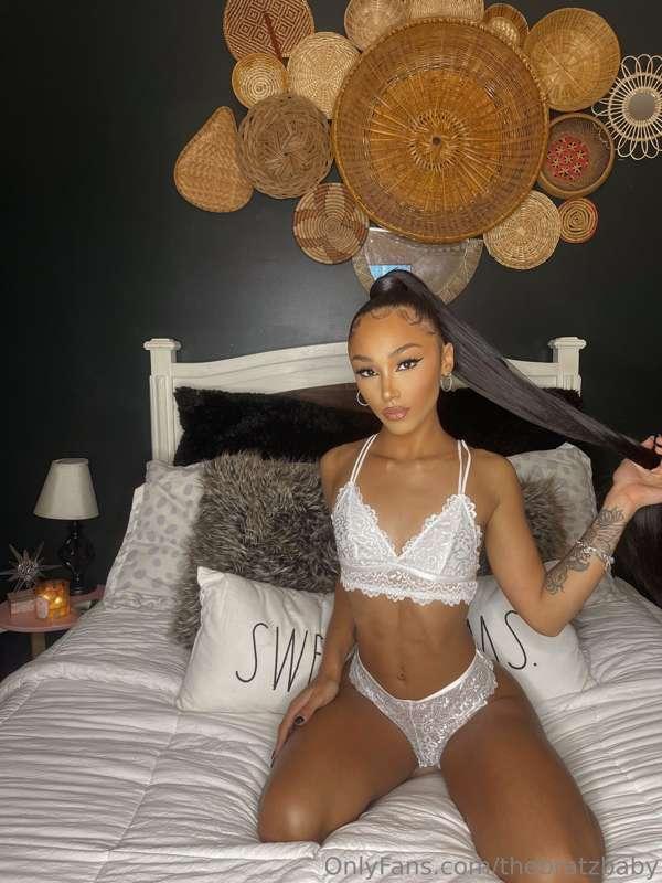 🤍🕯️☕️🪞