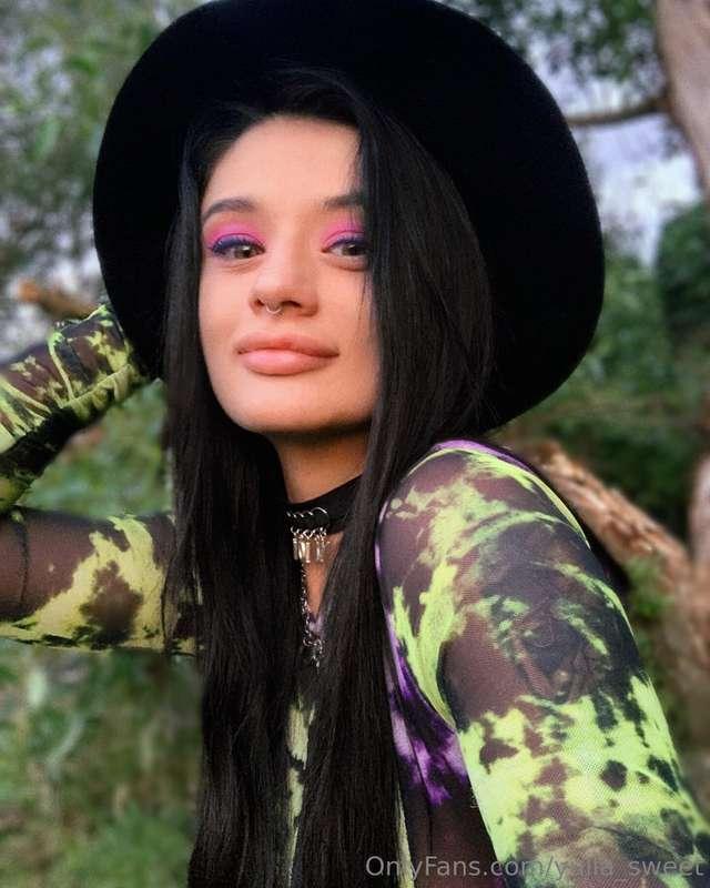 💋