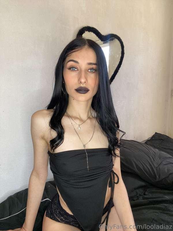 looladiaz image #1