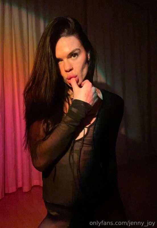 Do you wanna see more or MUCH more from this shoot? Just let..