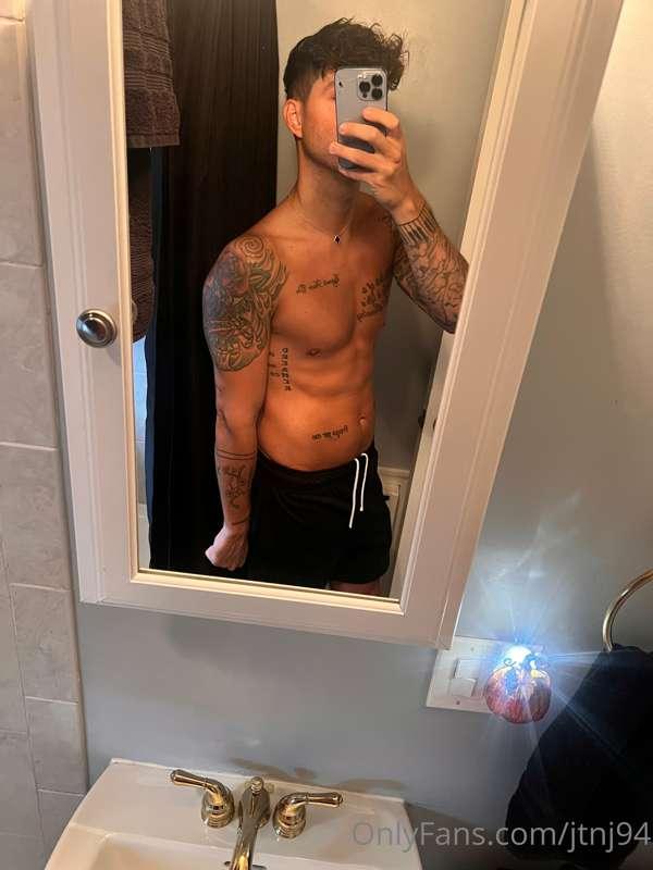 slow month but i’m back!