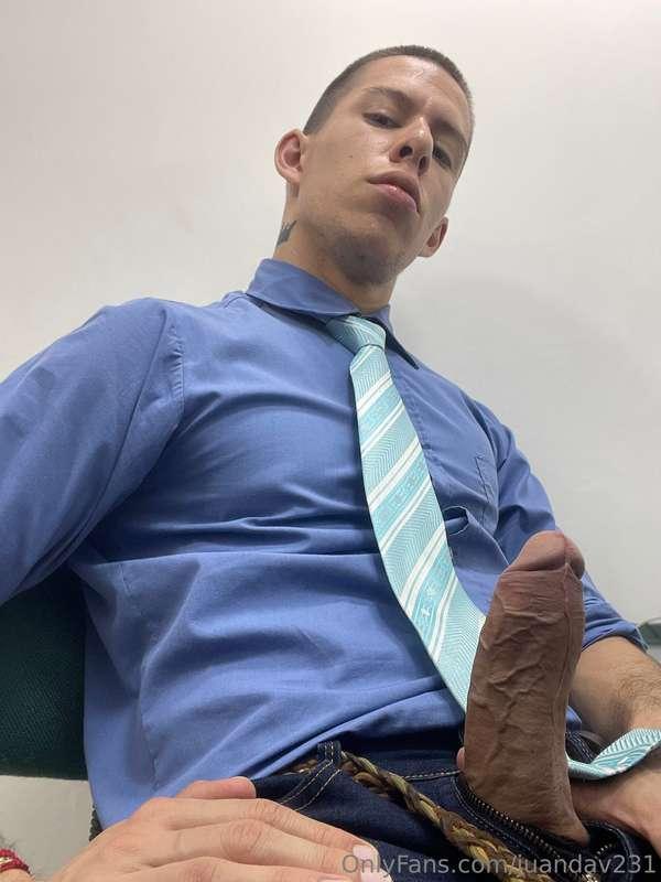 Trabajando DURO 💪🏻🤤💦🍆