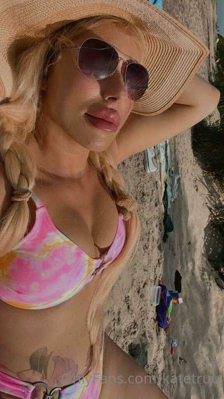 Greetings from Polish beach guys ⛱️😊😊