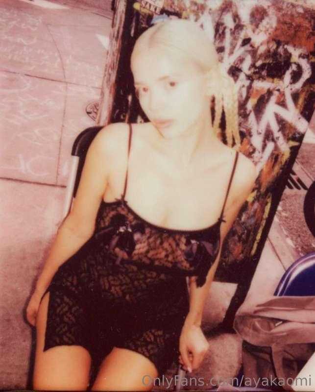 the polaroid on your dresser 🖤