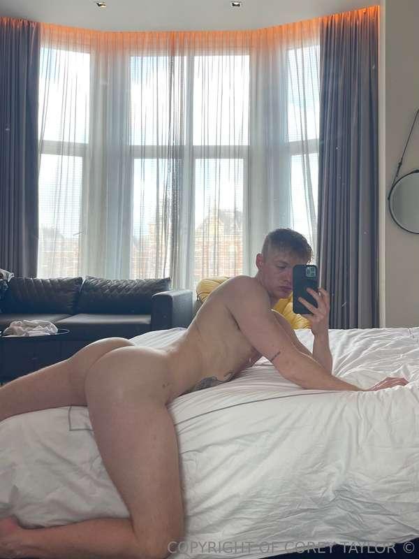 Hop in bed with me 😬