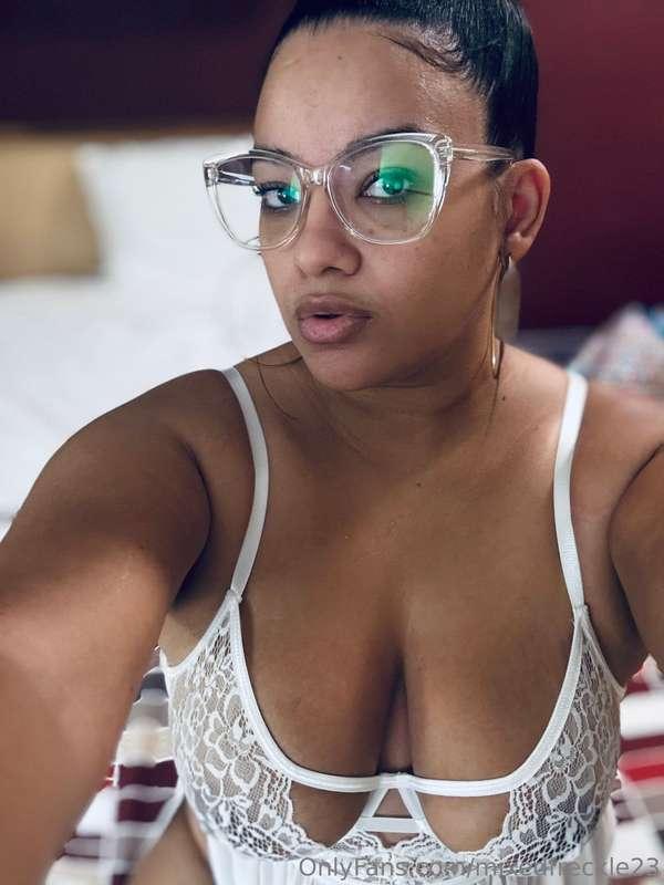 I have something special for you…💌 Cum watch my latest video..