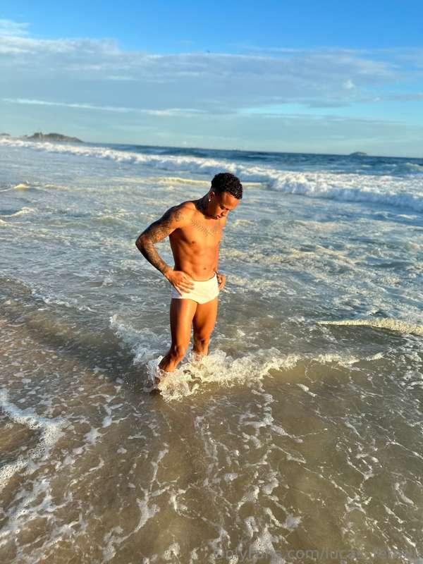 lucas_ferraiii image #6