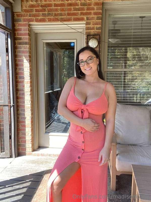 🔥 VIP for $3? Yes, Please! 🔥 @madisonknoxvip Unlock over 12,..