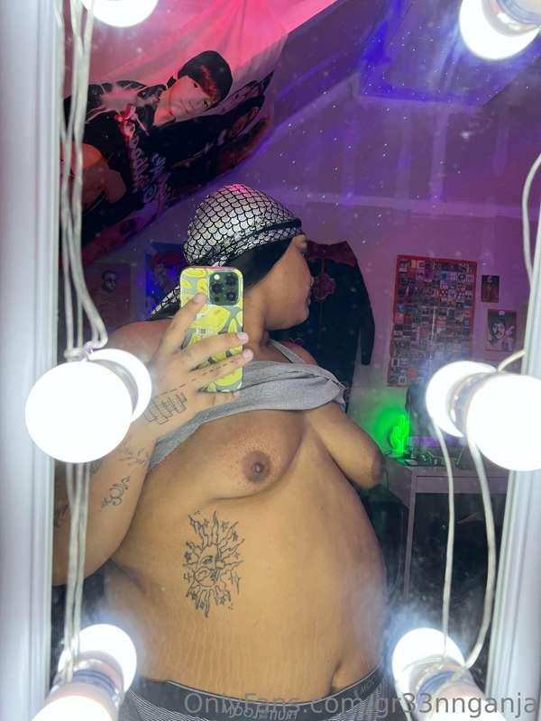 gr33nnganja image #1