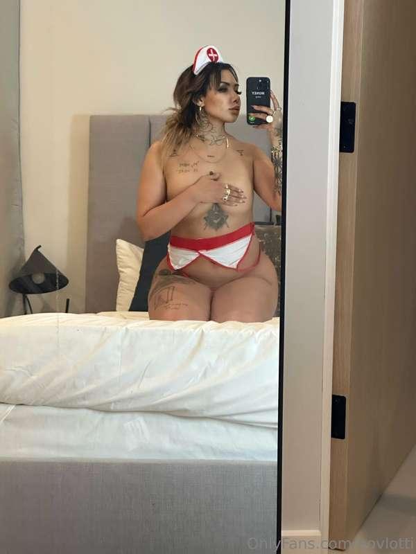 What is that dick doing right now daddy? 🍆🤭