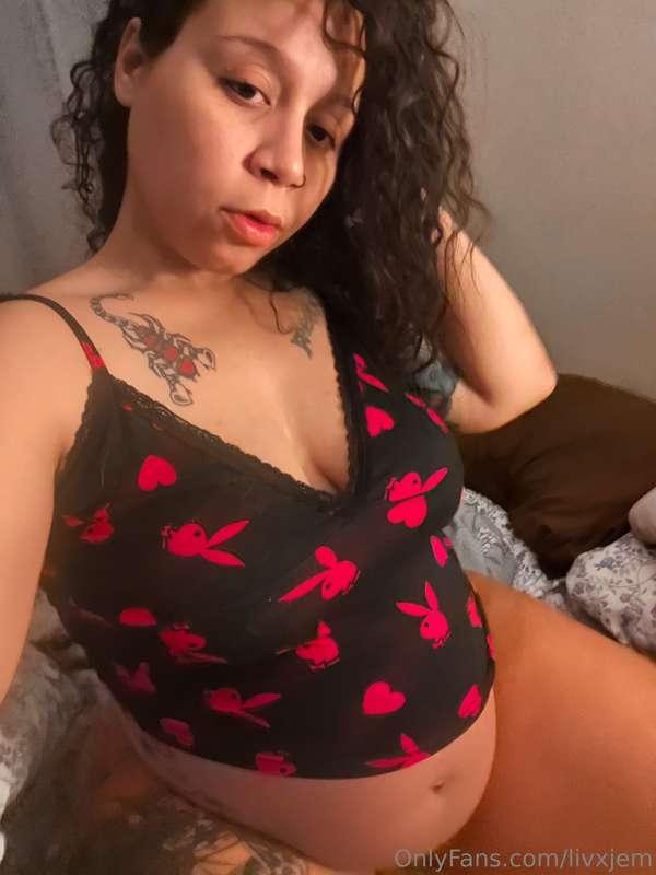 Thirsty Thursdays cum drink me up. Dropping something super ..