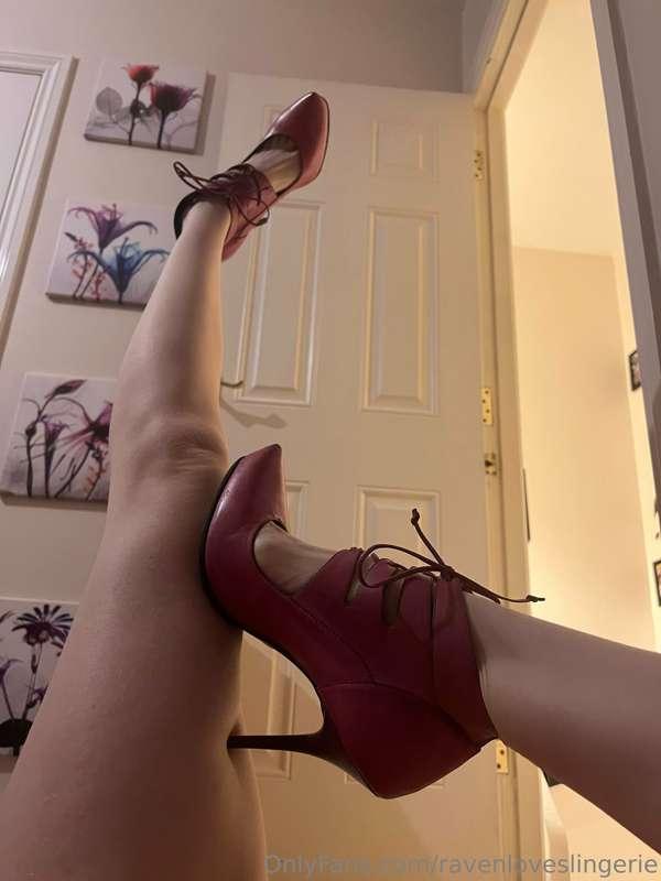 ravenloveslingerie image #1