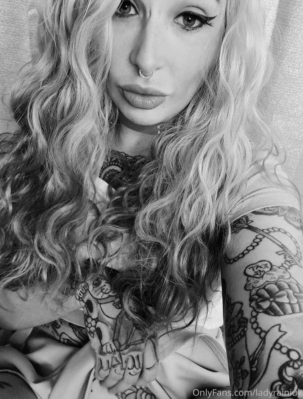 Who wants to cum for me today?