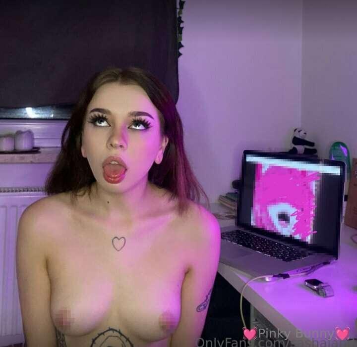 ❗️❗️SHE'S ONLINE❗️❗️❗️
@SASHALAND free  pussy for first 10🍑
..