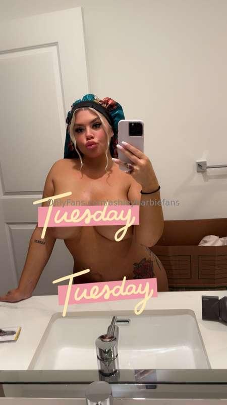 Join my vip for daily nudes 😍😍😍https://onlyfans.com/b4byashl..