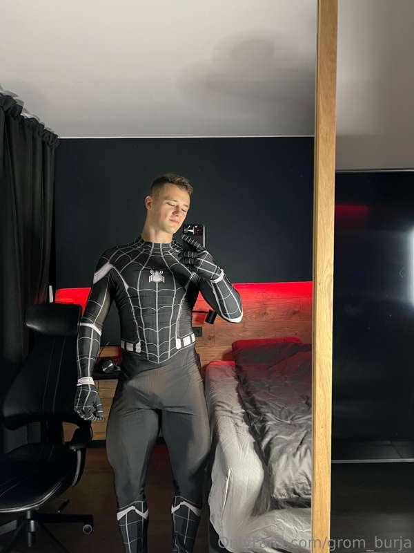 Spider man?😏😈