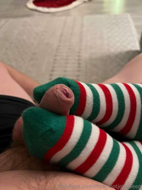 mrs_footjobqueen image #1