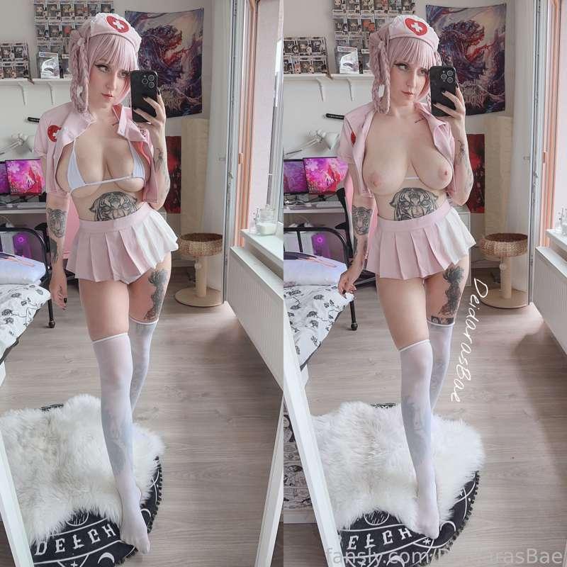 Nurse Nazuna to your service 

#cosplay #fyp #nazuna #cosplayer #bigboobs #tattoos #alt #alternative